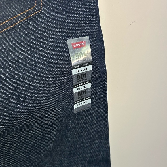 NWT Levi's 501 Dark Wash Jeans Size 32x33 - Picture 7 of 10